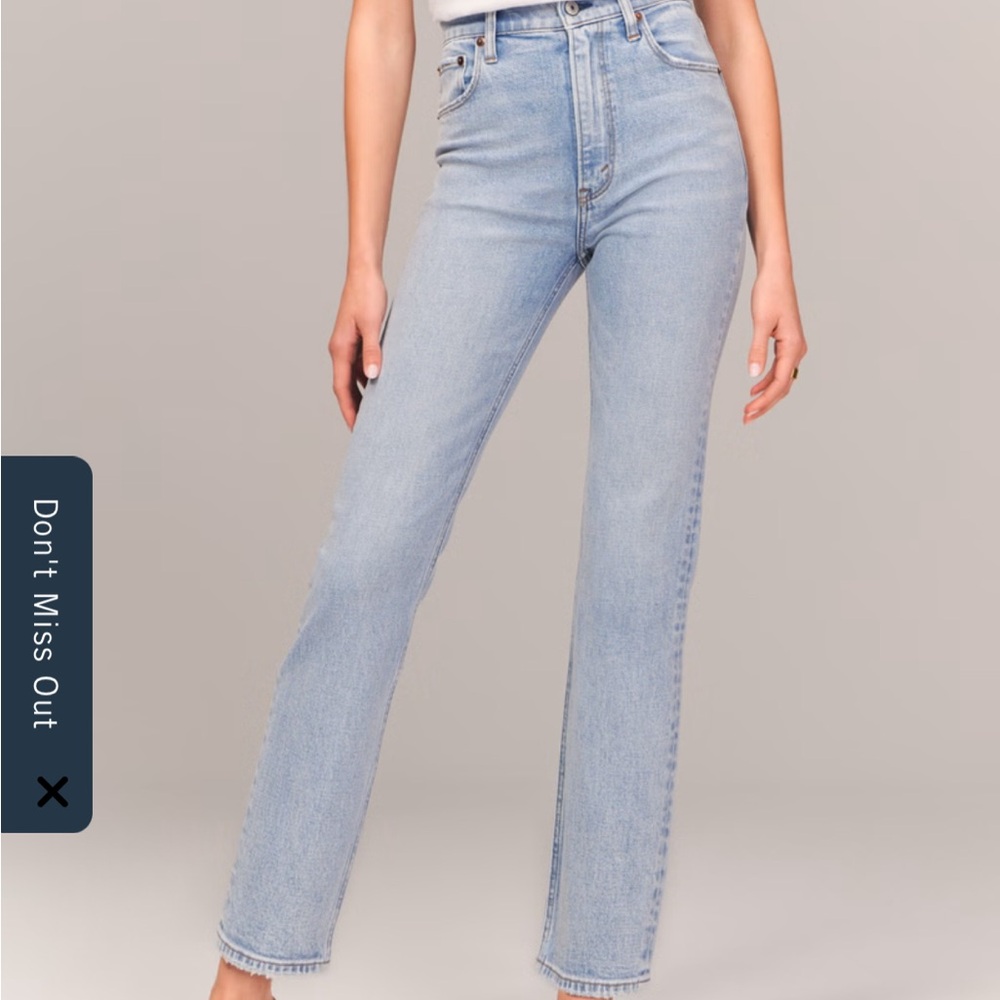 Abercrombie & Fitch The ankle ultra high rise straight jean